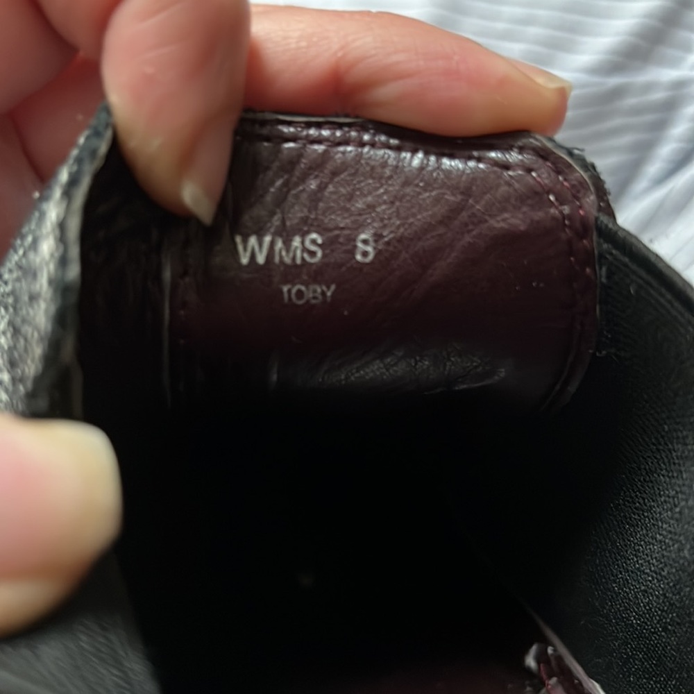 Report Signature Toby booties! - Picture 5 of 8